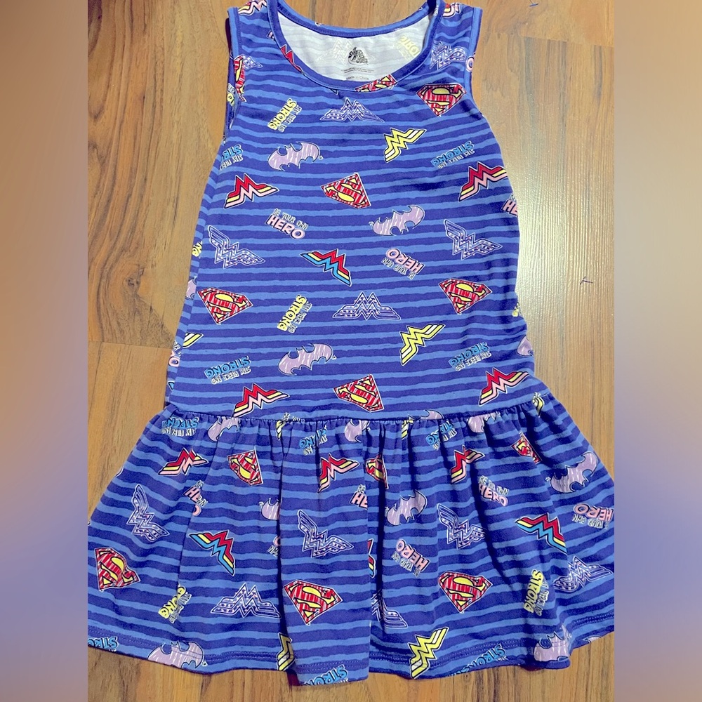 🌻 DC SUPER HERO lil girls blue striped slip on dress NWOT SZ: (6/6X) Color Blue